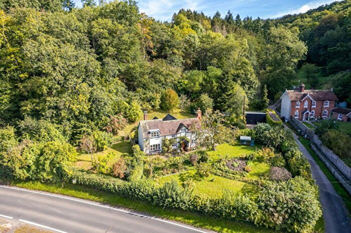 3 Bedroom Cottage For Sale In Fownhope, Hereford, HR1