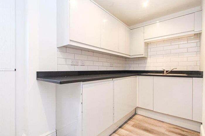 4 Bedroom Barn Conversion For Sale In The Coach House, Barford Road, Blunham, MK44