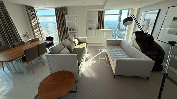 2 Bedroom Apartment For Sale In Flat, Pan Peninsula Square, London, E14