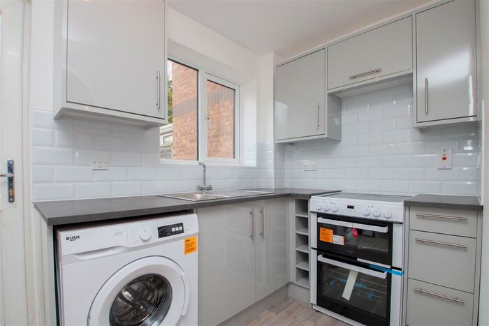 1 Bedroom Terraced House To Rent In Stafford Grove, Shenley Church End, Milton Keynes, MK5