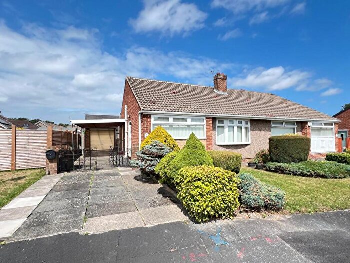 2 Bedroom Semi-Detached Bungalow For Sale In Lincolnshire Close, Belmont, Durham, DH1