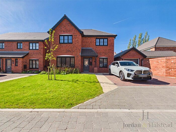 4 Bedroom Detached House To Rent In Ryder Close, Handforth, Wilmslow, Cheshire, SK9