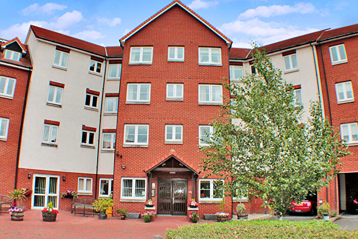 1 Bedroom Apartment For Sale In Tylers Ride, Chelmsford, CM3