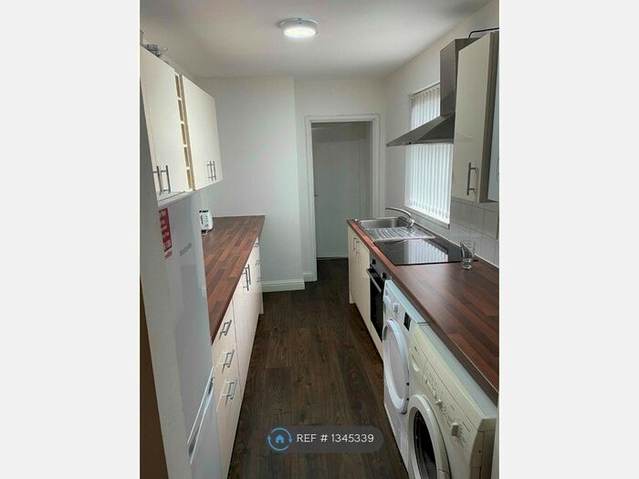 1 Bedroom Flat To Rent In Elenora Street, Stoke On Trent, ST4