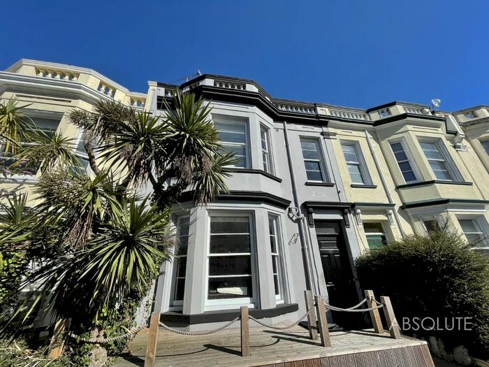 4 Bedroom Terraced House To Rent In Babbacombe Road, Torquay, Devon, TQ1