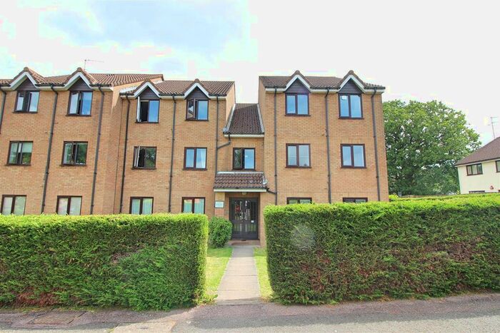1 Bedroom Flat To Rent In Danziger Way, Borehamwood, WD6