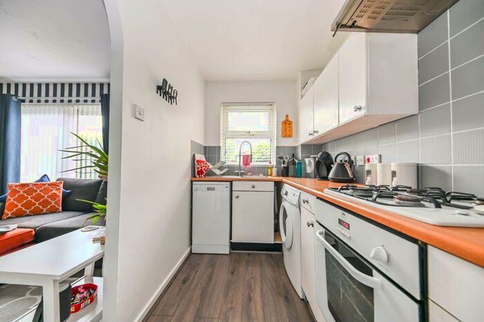 1 Bedroom Terraced House To Rent In Amethyst Grove, Waterlooville, PO7