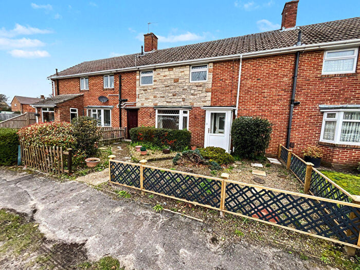 3 Bedroom Terraced House For Sale In Burton, Christchurch, BH23