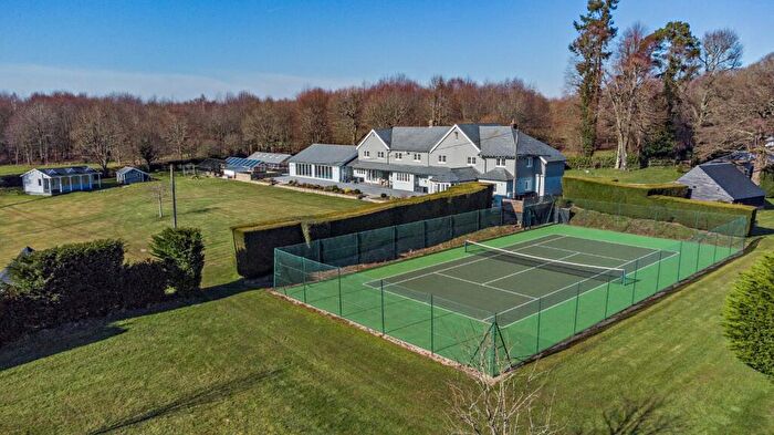 6 Bedroom Detached House For Sale In Tunbridge Lane, Bramshott, Liphook, GU30