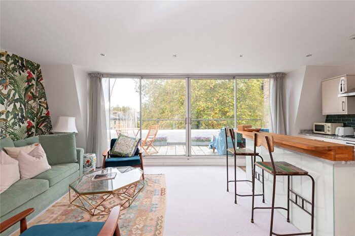 1 Bedroom Flat To Rent In Lower Addison Gardens, Kensington, W14