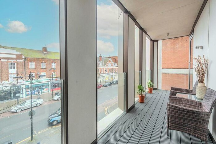 2 Bedroom Flat For Sale In College Road, Harrow, HA1