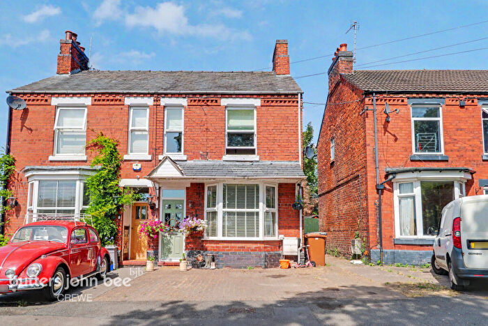 3 Bedroom Semi-Detached House For Sale In Crewe Green Avenue, Crewe, CW1