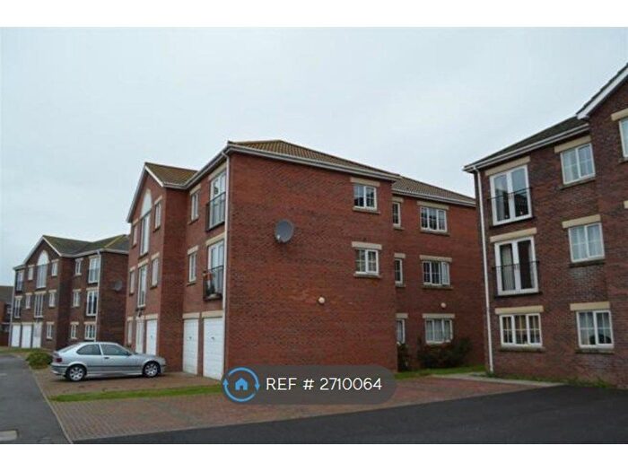 2 Bedroom Flat To Rent In Winston Drive, Skegness, PE25