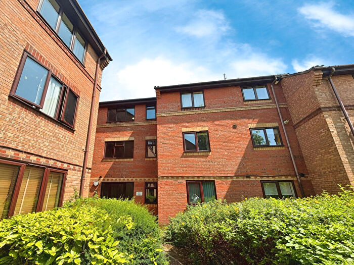 1 Bedroom Flat To Rent In Scott Road, Thorpe Park, NR1