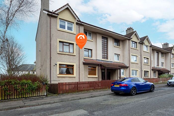 2 Bedroom Flat For Sale In Winifred Crescent, Kirkcaldy, KY2
