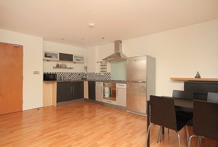 2 Bedroom Apartment To Rent In West One Central, Fitzwilliam St, S1