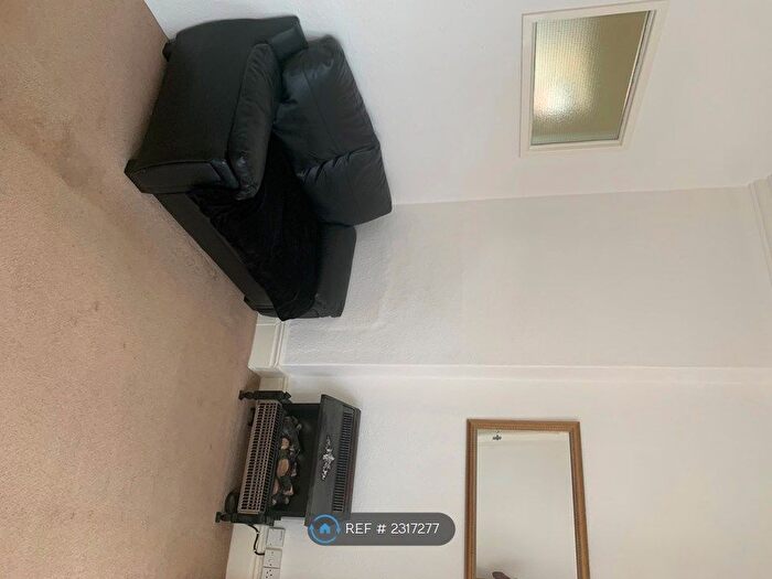 1 Bedroom Flat To Rent In St. Davids Road South, Lytham St. Annes, FY8