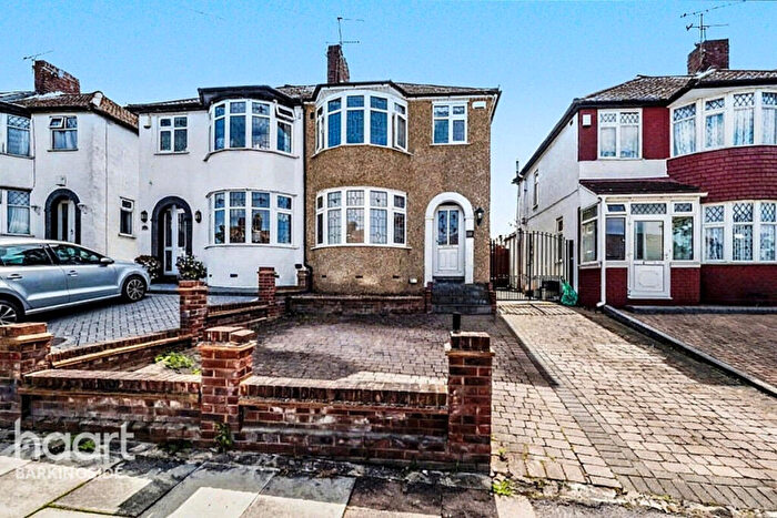 3 Bedroom Semi Detached House For Sale In Dovedale Avenue, Clayhall, IG5