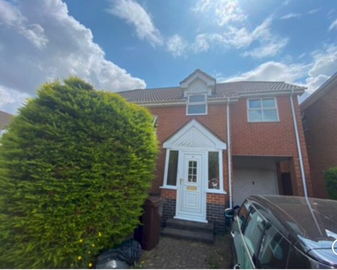 4 Bedroom Detached House To Rent In Hawthorn Road, Ashford, TN23