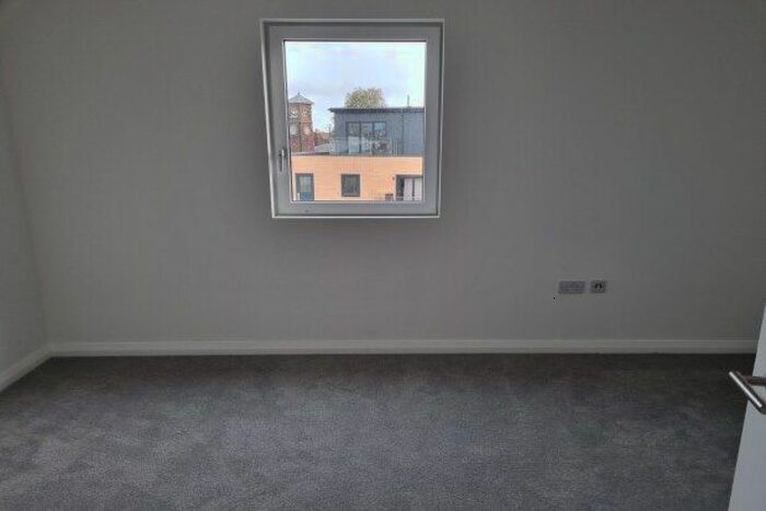 1 Bedroom Flat To Rent In Newtown Road, Ashford, TN24