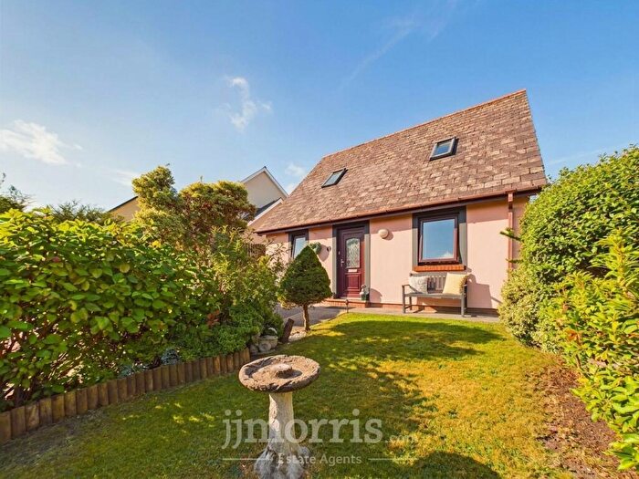 3 Bedroom Detached House For Sale In Crymych, SA41