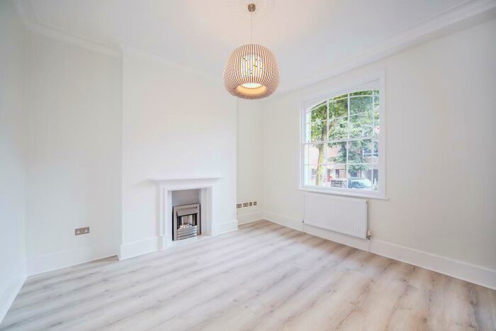 1 Bedroom Apartment To Rent In Cunningham Place, St Johns Wood, NW8