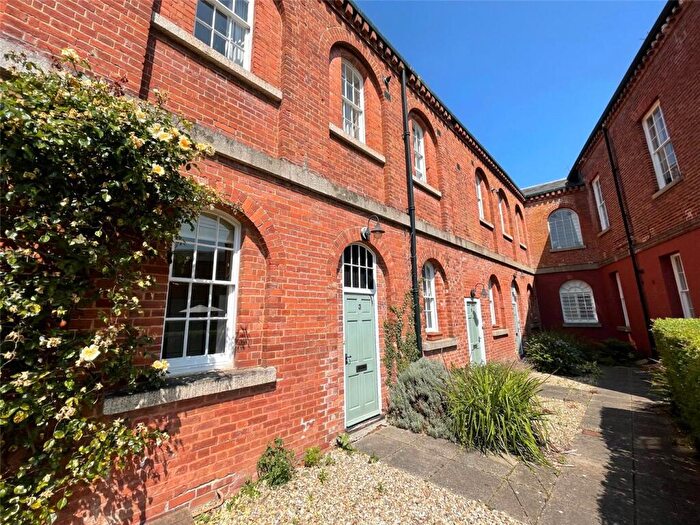 3 Bedroom Terraced House To Rent In Buckland Walk, Exminster, Exeter, Devon, EX6