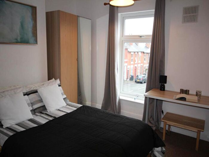 2 Bedroom House To Rent In Stables Street, Derby, DE22