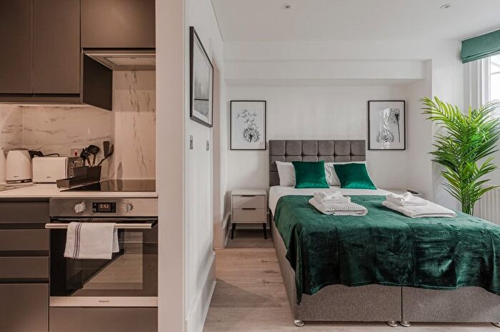 1 Bedroom Studio To Rent In Trebovir Road, London, SW5