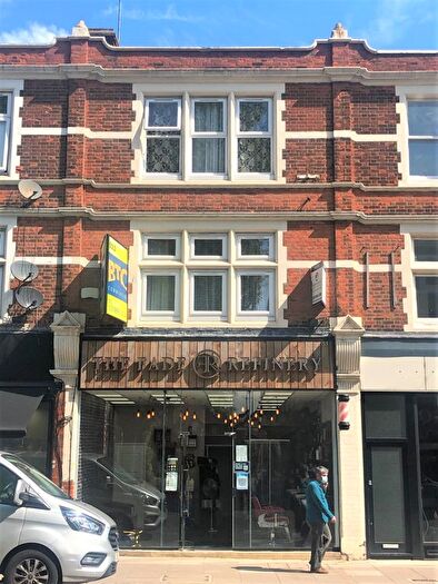 1 Bedroom Studio To Rent In Church Street, Enfield, Greater London, EN2