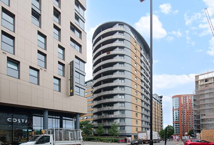 1 Bedroom Flat To Rent In Victoria Road, North Acton, London, W3