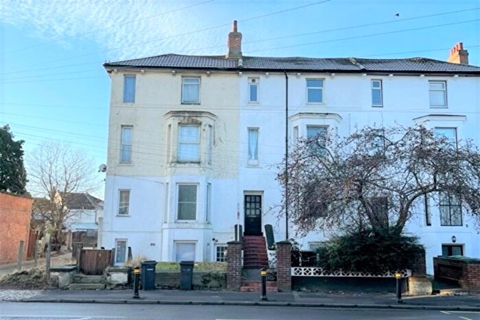 1 Bedroom Flat To Rent In Brockhurst Road, Gosport, PO12