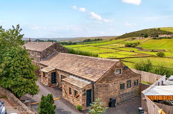 3 Bedroom Semi-detached House For Sale In Balkram Edge Road, Halifax, West Yorkshire, HX2