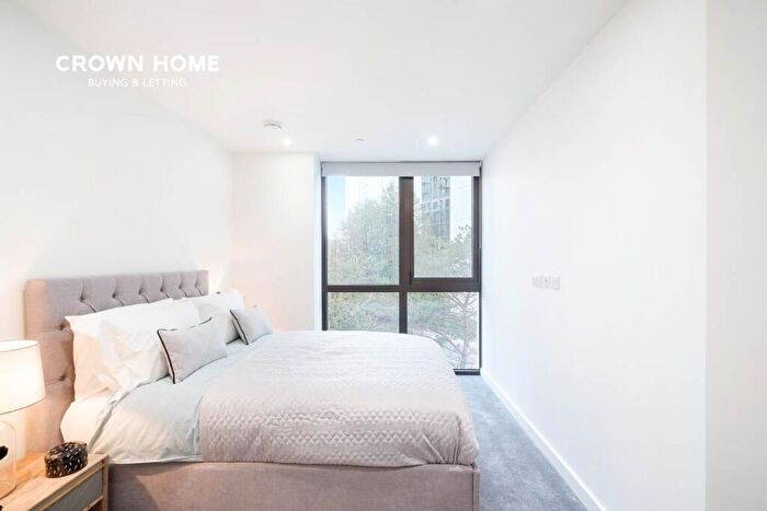 2 Bedroom Apartment To Rent In Emery Wharf, Emery Way, E1W