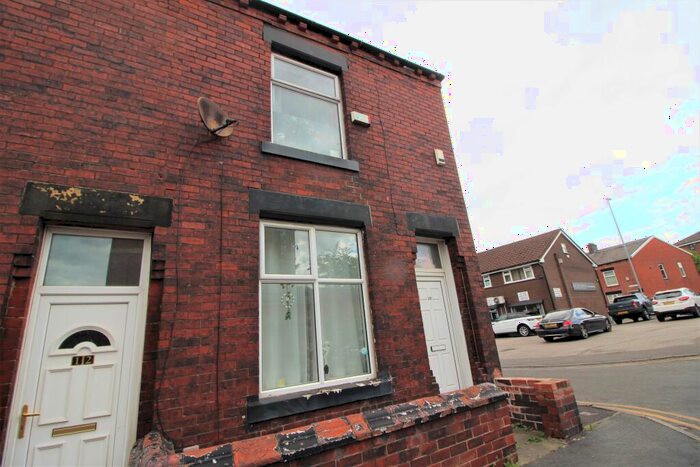 2 Bedroom End Of Terrace House To Rent In Sheepfoot Lane, Oldham, OL1