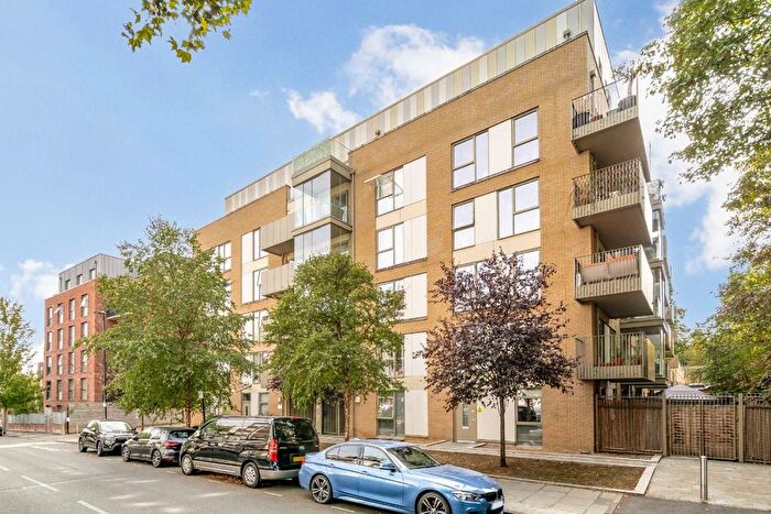 1 Bedroom Flat To Rent In Dalmeny Avenue, Kentish Town, N7