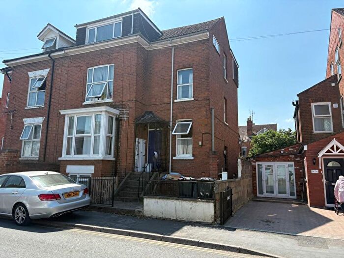 2 Bedroom Flat For Sale In Flat Falkner Street, Gloucester, Gloucestershire, GL1