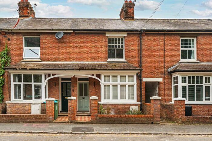 2 Bedroom Terraced House To Rent In Alexander Road, Aylesbury, HP20