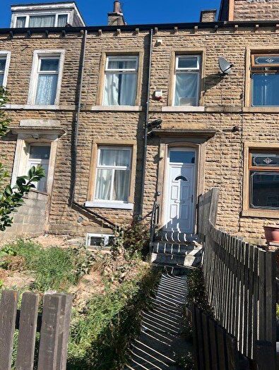 4 Bedroom Terraced House For Sale In Hustler Street, Bradford, BD3