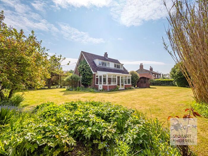 3 Bedroom Detached House For Sale In Wildhaven, Threehammer Common, Neatishead, Norfolk, NR12