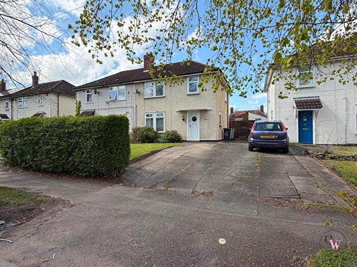 3 Bedroom Semi-Detached House For Sale In Capenhurst Avenue, Crewe, CW2