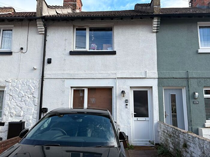 2 Bedroom Terraced House To Rent In Victoria Road, Southampton, SO19
