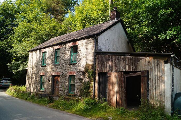 2 Bedroom Detached House For Sale In Cwmcych, Newcastle Emlyn, SA38