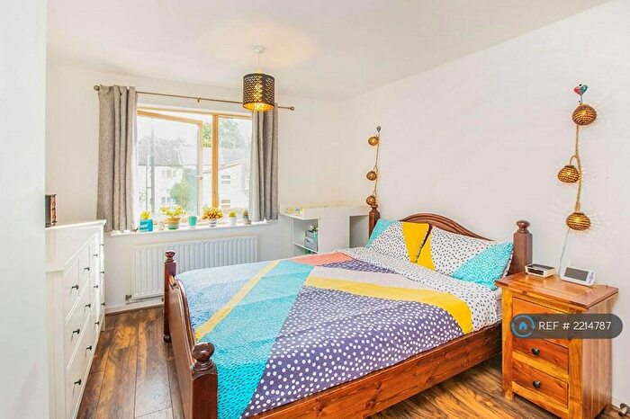 2 Bedroom Flat To Rent In Pelly Road, London, E13