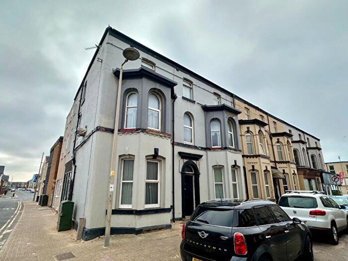 12 Bedroom End Of Terrace House For Sale In Bairstow Street, Blackpool, FY1