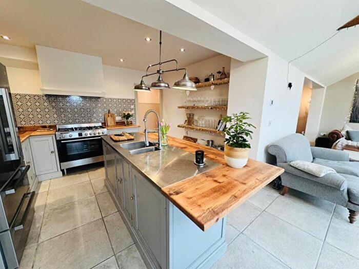 5 Bedroom House For Sale In North Side, Shadforth, Durham, DH6