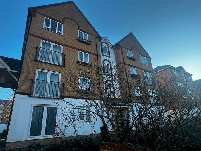 1 Bedroom Flat To Rent In Butlers Close, St George, BS5