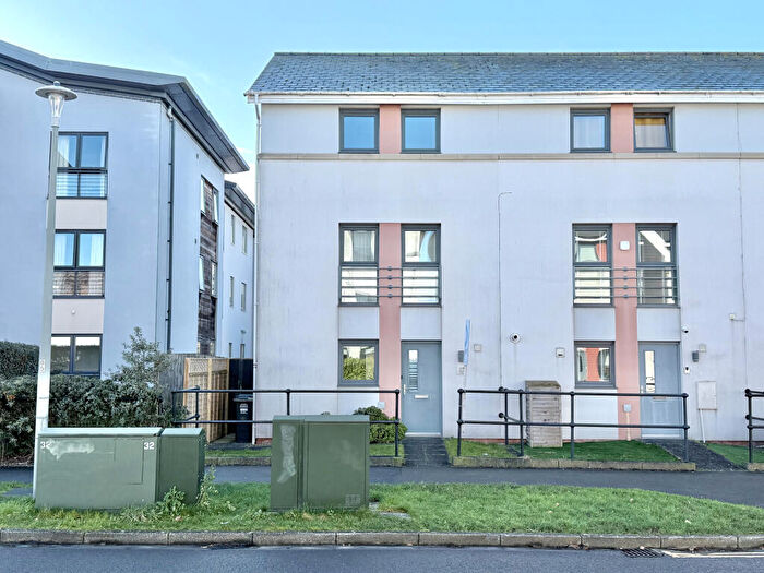 4 Bedroom End Of Terrace House For Sale In Phoenix Way, Portishead, BS20