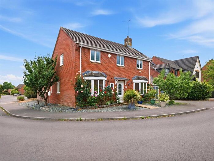 4 Bedroom Property For Sale In Liederbach Drive, Verwood, BH31