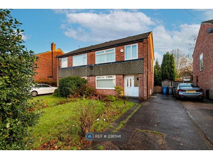 3 Bedroom Semi-Detached House To Rent In Coppice Avenue, Sale, M33
